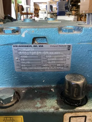 Sew-Eurodrive MC3RLSF04 Gear Reducer Right Angle