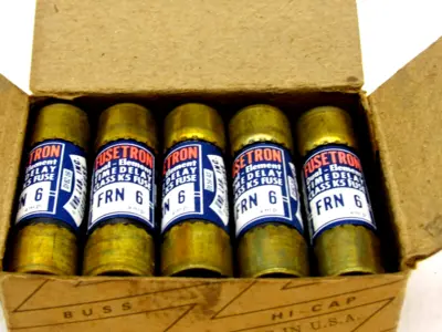NEW LOT OF 10 FUSETRON FRN-6 FUSE 250V FRN6