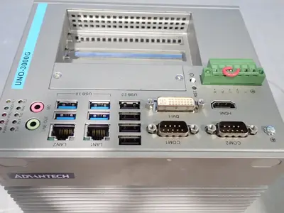 NEW ADVANTECH UNO3083G