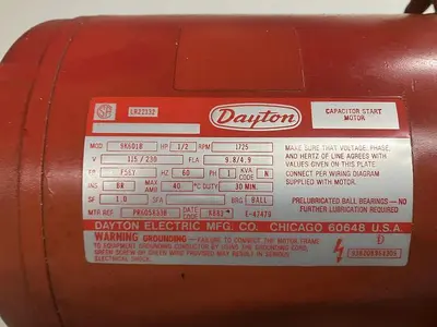 Dayton 1/2 ton Hoist