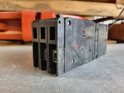 NEW SIEMENS CED63A040