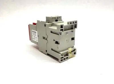 100S-C85D14BC | Allen Bradley 700S-CF620DBC Safety Control Relay Contactor, 110/120V Coil - Used