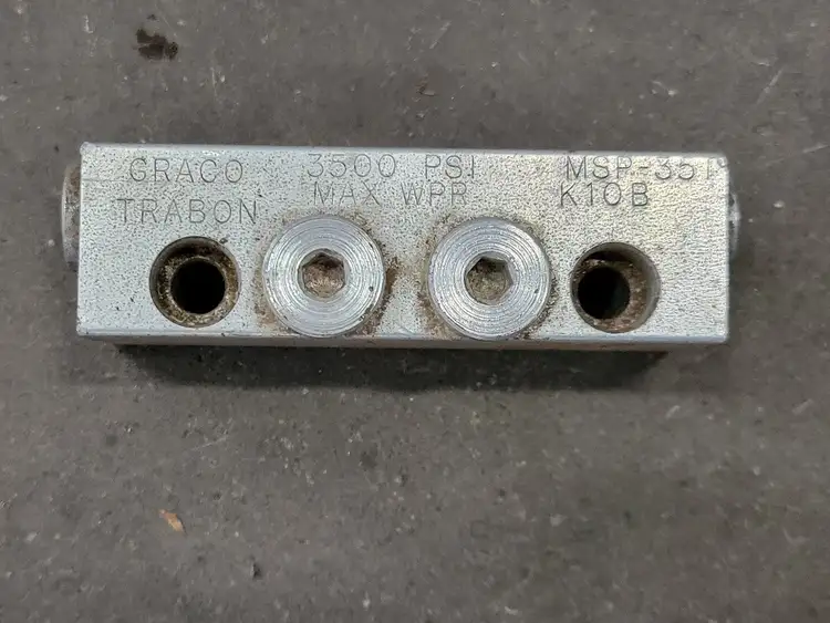 Used GRACO TRABON MSP-35T Valves/Fittings British Columbia CA | Lenmark #257404