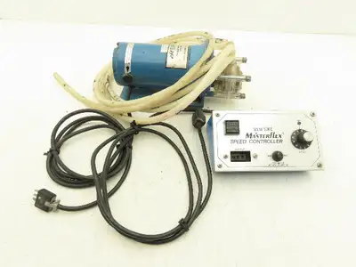 Cole-Parmer 7553-00 MasterFlex Peristaltic Metering Pump 6-600 RPM W/Controller