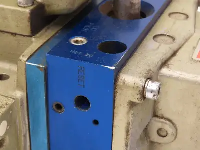 Used ROSS CONTROLS _UNKNOWN_ Valves/Fittings Indiana US | Arrow Industrial #1367751