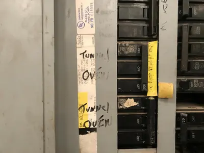 Used 2004 BAKER PERKINS 48" INDIRECT FIRED TUNNEL OVEN Continuous Ovens Texas US | Bakery Machinery and Engineering #1770306