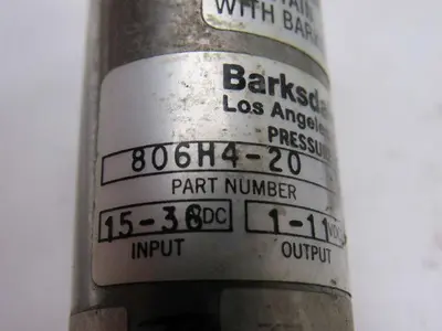 Barksdale Controls 806H4-20 Pressure Transducer 15-36 VDC Input 1-11 VDC Output