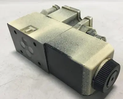 USED VICKERS DG4V-3S-2A-M-FW-D7-H5-60