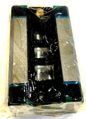 NEW BOSCH REXROTH R18213222X RAIL RUNNER BLOCK RWD-035-SNH-C2-P-2