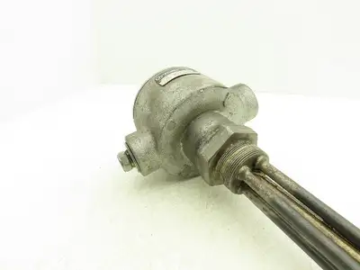 Chromalox ARMT0-2205E2T2 Immersion Heater Element 2kw 120V 1PH 2"NPT 19"L