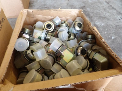Used _UNKNOWN_ _UNKNOWN_ Parts (Hydraulics and Pneumatics) Michigan US | Miedema Asset Management Group #1444645