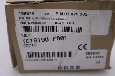 NEW IN BOX Sauter TC1G19W F001 Temperature Sensor STOCK G418A