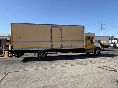 Used 2007 INTERNATIONAL 4300SBA4X2 Box trucks Ohio US | Miedema Asset Management Group #1578037