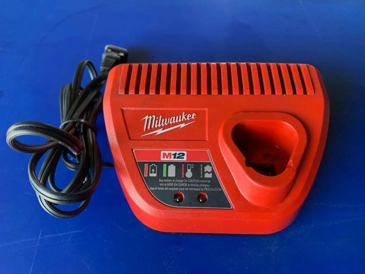 USED MILWAUKEE 48-59-2401