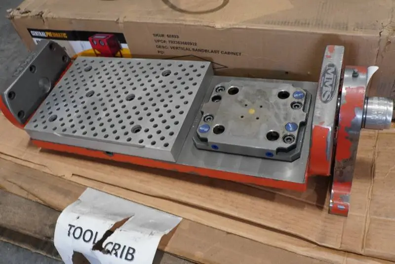 Martin Customizable 23" x 9" Trunnion Table