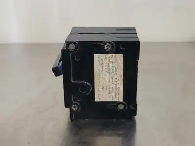 15 Amp, 2 Pole, 120/240 volts Circuit Breaker