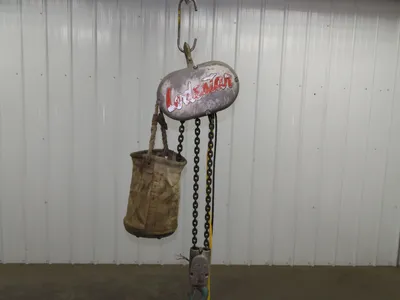 CM Lodestar RR Electric Chain Hoist 2 Ton 16 FPM 27' Lift  575 Volt 3PH