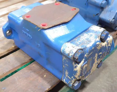 Vickers 4535V-60A38-86DC22R Hydraulic Vane Pump Used
