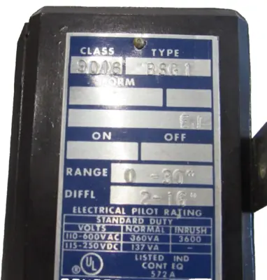 NEW SQUARE D 9016-BSG-1 VACUUM SWITCH 9016BSG1