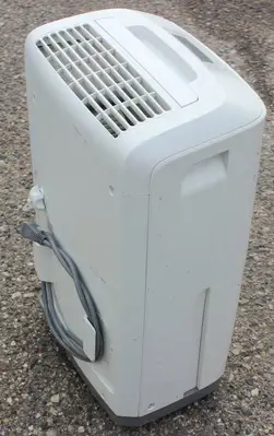 Electrolux Humidifier 50 Gallon/ Day, 115 Volts6 amps, Model # FAD 504 DUD
