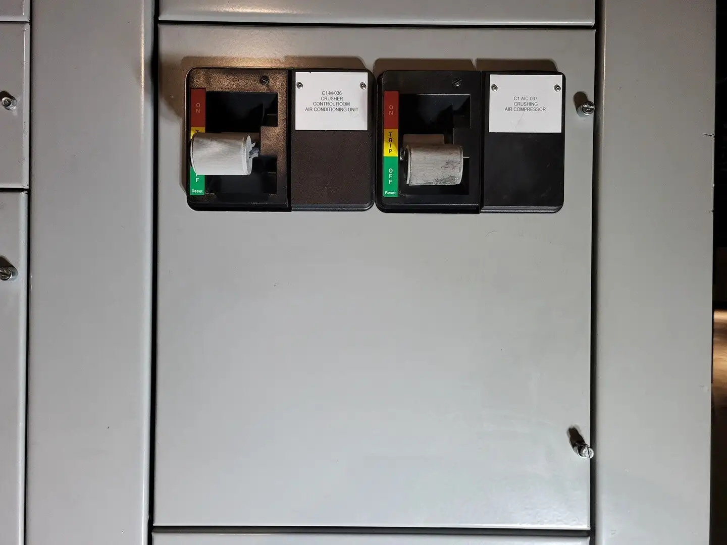 125/15A, 3P, 600V, Disconnect Switch HFD3125 Bucket for Freedom 2100 MCC Frame