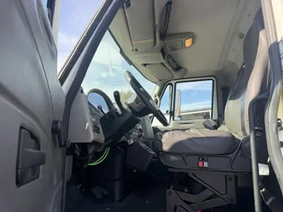 Used 2009 INTERNATIONAL 4400 Cab Chassis trucks Washington US | Puget Sound Truck Sales #1546487
