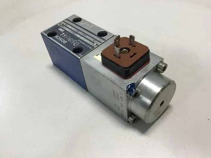 Used BOSCH 0 811 402 019 Valves/Fittings Michigan US | Ideal Machinery #939882
