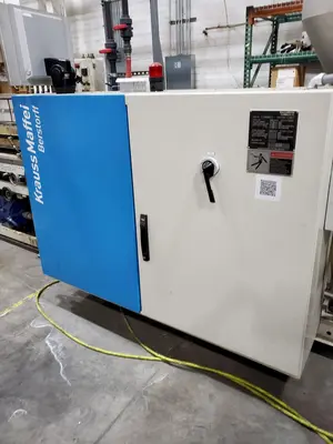 KRAUSS-MAFFEI KME 60 SX      Krauss Maffei Used KME 60 SX Profile Extrusion Line –  2015
