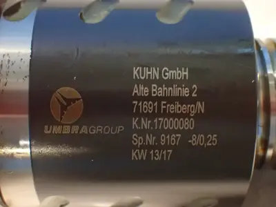 USED UMBRA 17000080