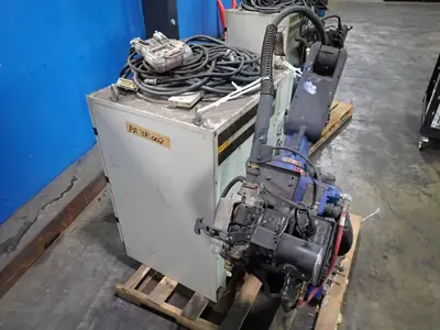 USED 2012 YASKAWA MOTOMAN MH6