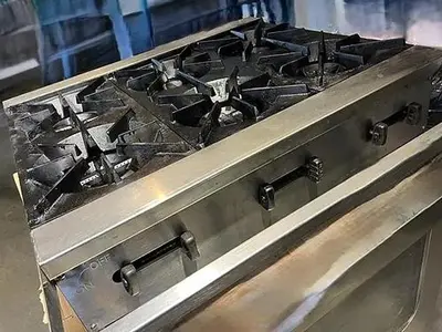 36" - 6 BURNER COUNTER TOP RANGE - GAS