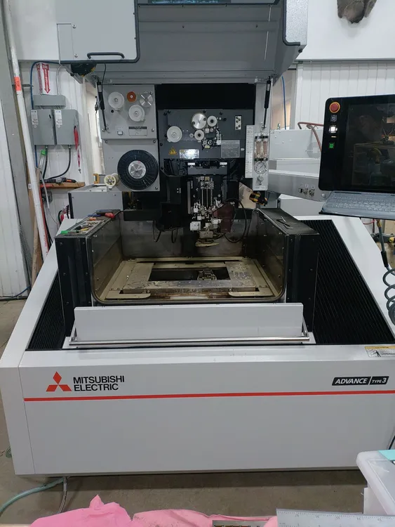 Used 2024 MITSUBISHI EDM MV1200-S ADVANCE M800 Wire EDM Illinois US | Advanced Capital Equipment #1094274