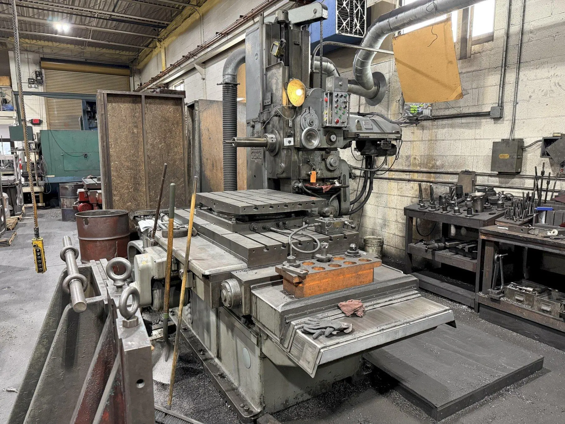 USED DEVLIEG 43H-72