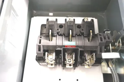 NEW ALLEN BRADLEY 1494G-CF3H6-203W ENCLOSED DISCONNECT SWITCH 1494GCF3H6203W