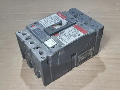 Used GENERAL ELECTRIC SELA36AT0030 Switchgears British Columbia CA | Lenmark #409208