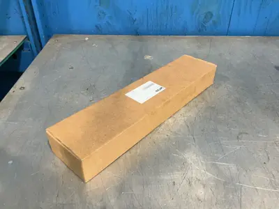 New | in-Stock LENZE E9AZMS0184 Misc Electrical & Power Parts Ohio US | HGR 24 #1266537