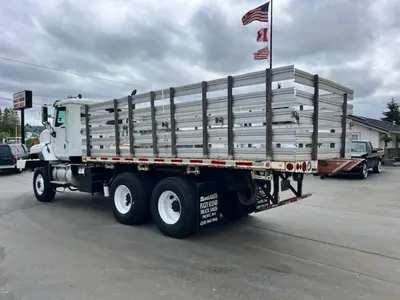 Used 2009 INTERNATIONAL® PAYSTAR 5600 Rolloff Trucks Washington US | Puget Sound Truck Sales #1546540