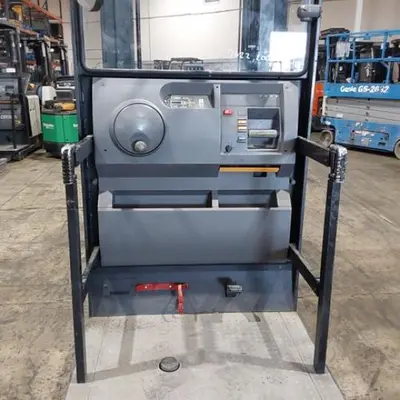 USED 2016 CROWN SP3510-30