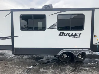 Used 2021 KEYSTONE BULLET ULTRA LITE 330BHS Campers, Caravans, Motorhomes Michigan US | Miedema Asset Management Group #1423265
