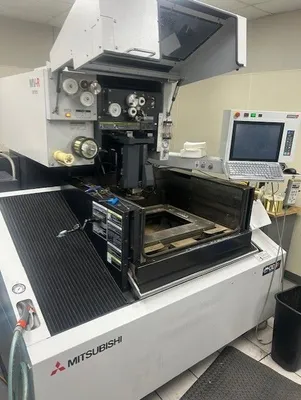 2016 MITSUBISHI EDM MV1200R Wire EDM | Machine Tool Emporium (2)