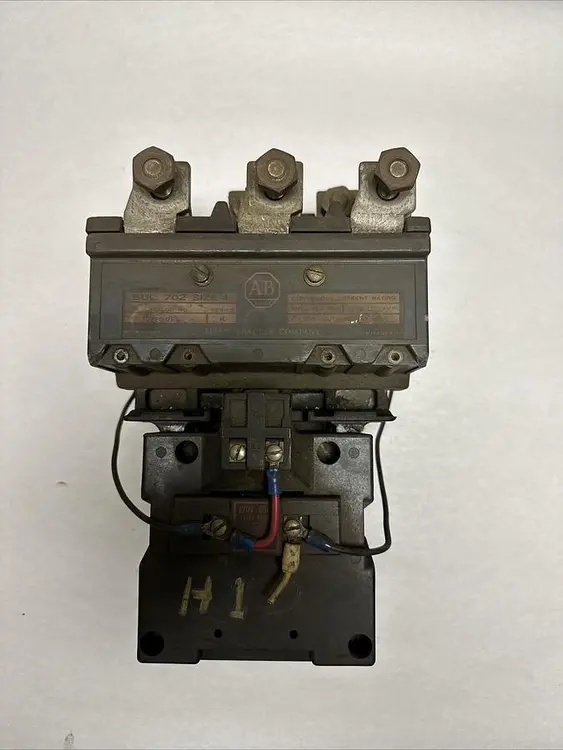 Used ALLEN-BRADLEY 702EOD93 Starters | Surplus Asset Holdings #1205205