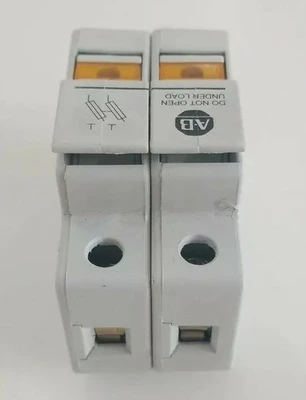 USED Allen-Bradley 1492-FB2M30-L