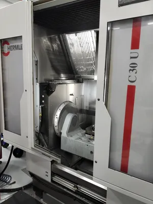 2005 HERMLE C30U Vertical Machining Centers | Machinery Resources International (2)