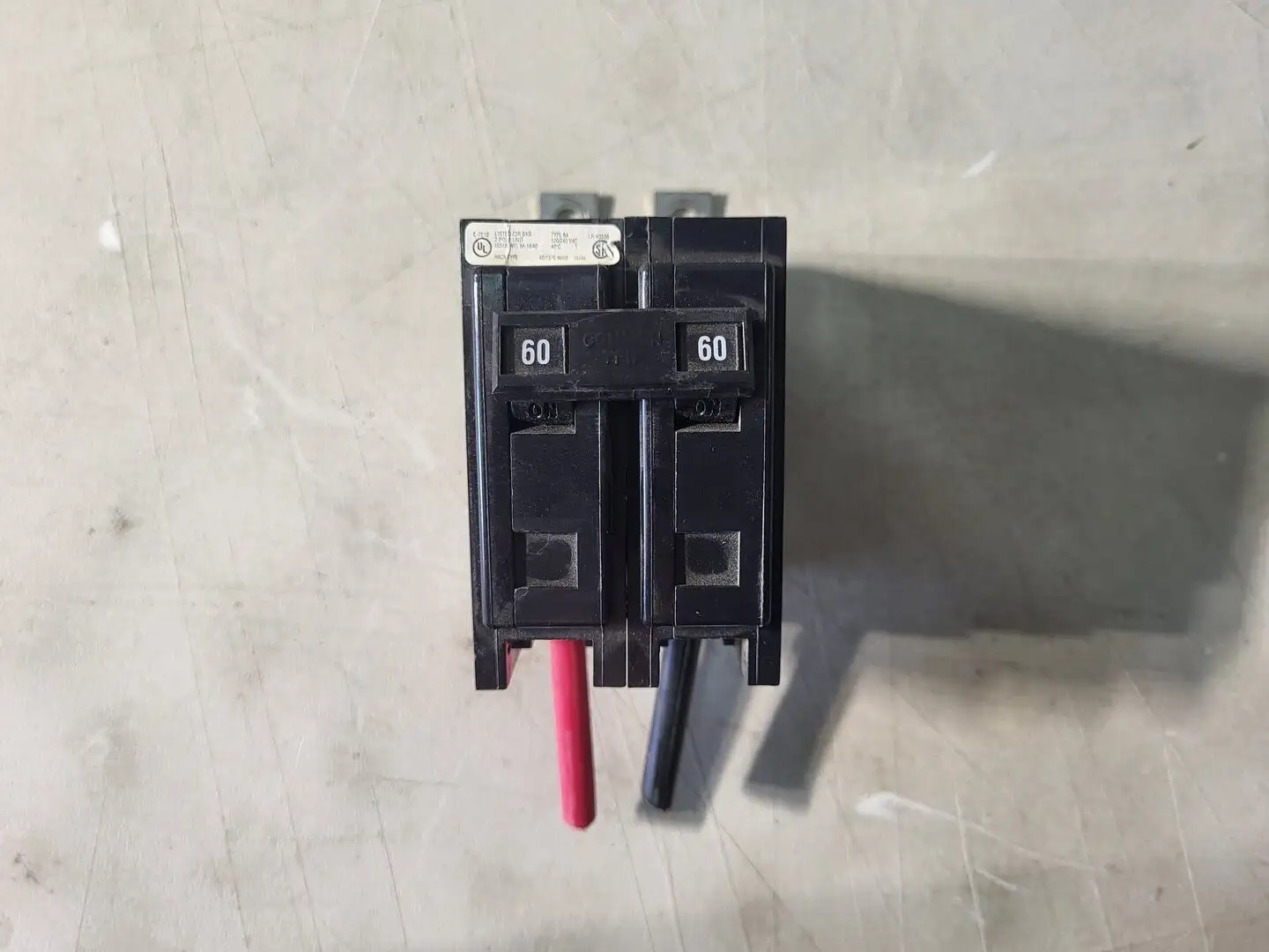 NEW CUTLER-HAMMER BA260