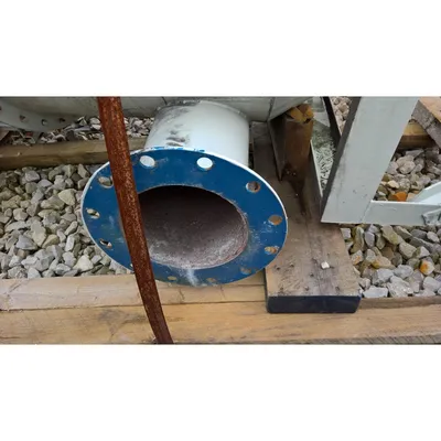 500 CFM Used 244 Square Foot Filter Receiver Dust Collector, 244 Sq Ft