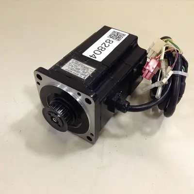 USED YASKAWA SGMP-02AWYR11