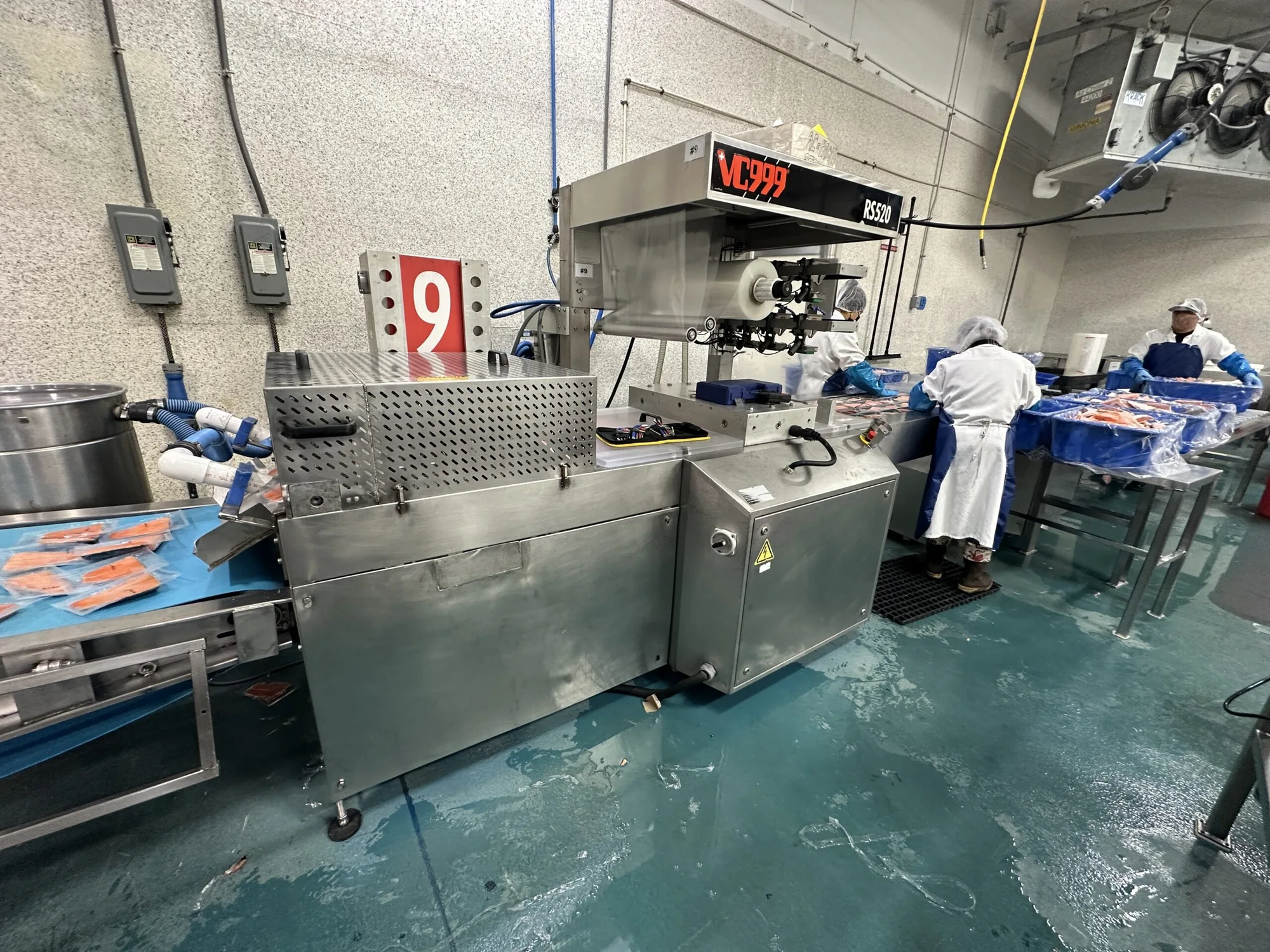 Used 2015 PACKAGING SYSTEMS INC. VC999 RS SERIES 520/370 THERMOFORMER Thermoforming Machines Washington US | The Equipment Butler #1271030