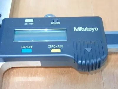 USED MITUTOYO 57121510