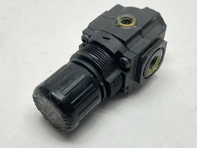 USED IMI NORGREN PNEUMATIC PRESSURE REGULATOR 0-30 PSIG 1/4"