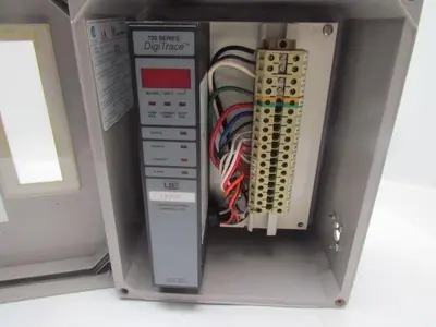 DigiTrace D720P90 E2 720 Series Heat Tracing Control Module W/Enclosure